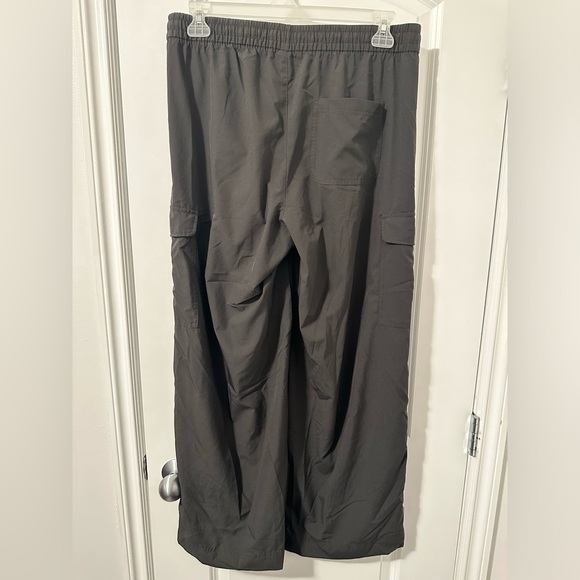Old Navy Stretchtech Drawstring Cargo Pants, Women’s Size L - Picture 2 of 3